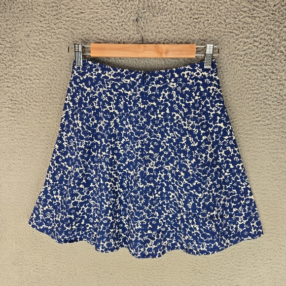 Marine Layer Womens Mini Skirt Sz 0 Soft & Flowy Back Zip Closure White Blue - Picture 6 of 10